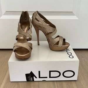 Selling Gold Sparkle Aldo Heels | size 8